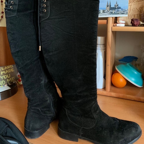 Black tie up knee/over the knee boots - Picture 1 of 6